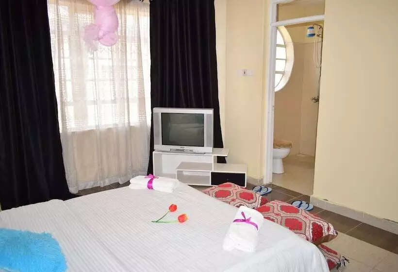 هتل 254 Airport Inn