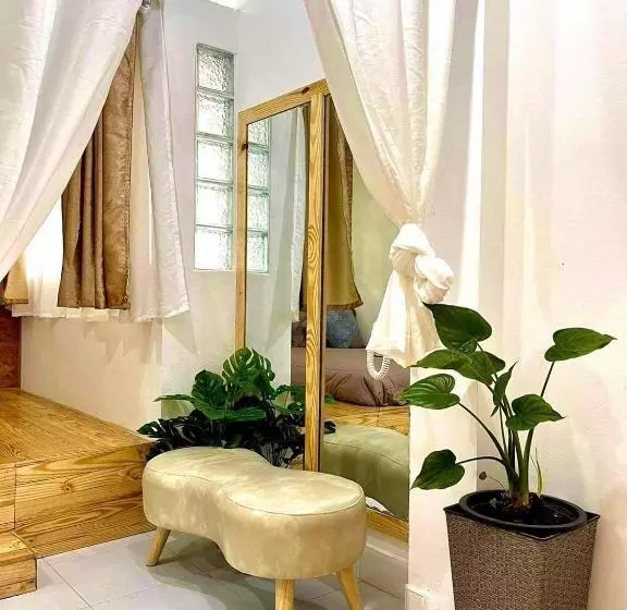 Hotelli Aiem Sa Ard At Kohlarn