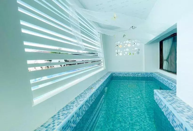 Hotelli Aiem Sa Ard At Kohlarn