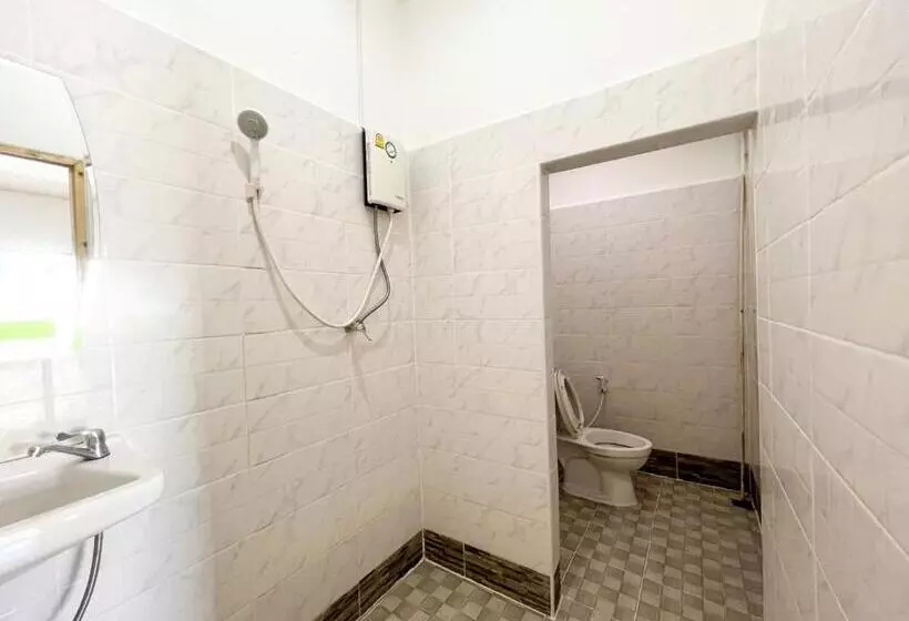 Hotelli Aiem Sa Ard At Kohlarn