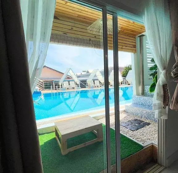 Hotelli Aiem Sa Ard At Kohlarn