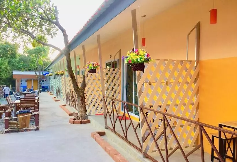 هتل Felice Resort