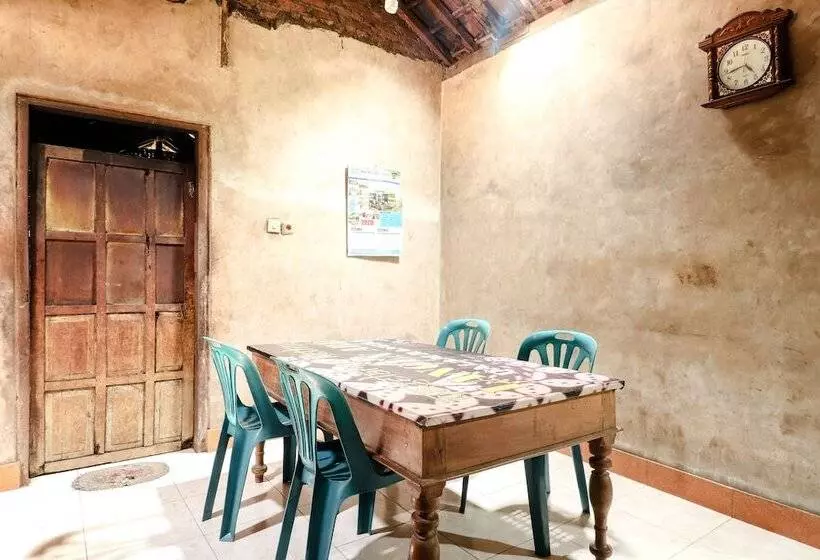 هتل Kasmiyem Homestay