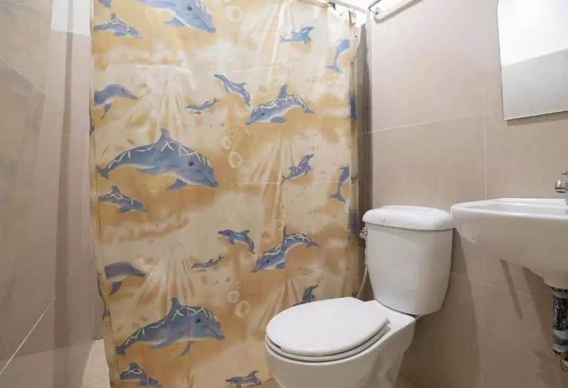 Hotelli Shorebreak Boracay Resort