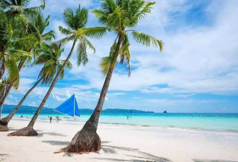 Hotelli Shorebreak Boracay Resort