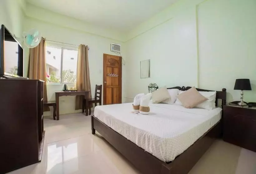 Hotelli Shorebreak Boracay Resort