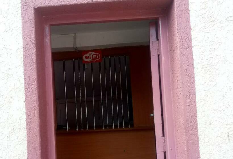 هتل Kaka Guest House