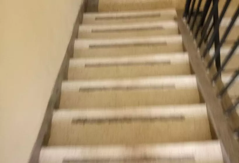 هتل Kaka Guest House