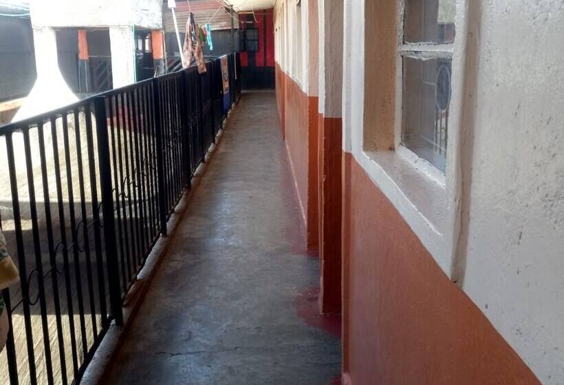 هتل Kaka Guest House