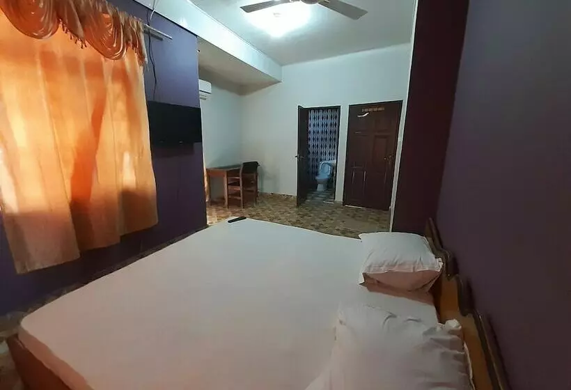 Hotelli Mother S Royal