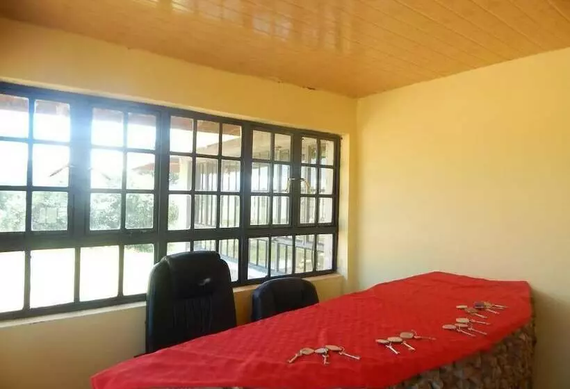 هتل Nalepomara Lodge