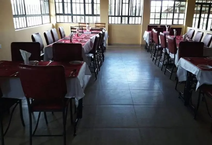 هتل Nalepomara Lodge