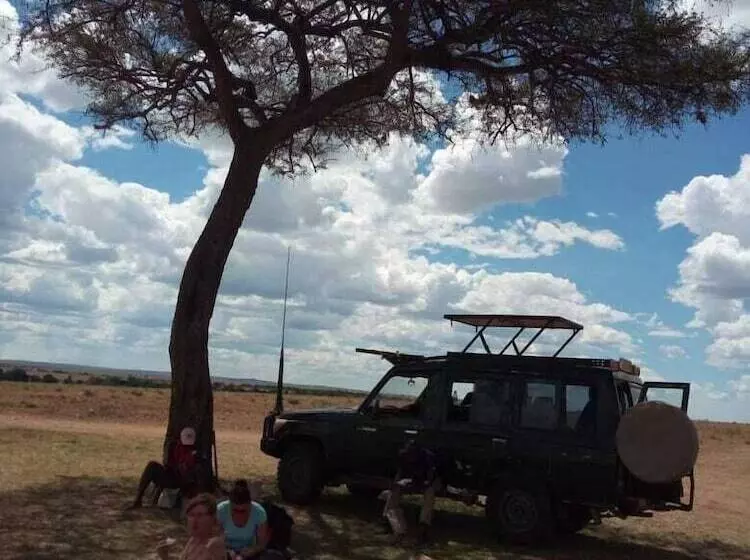 هتل Nalepomara Lodge