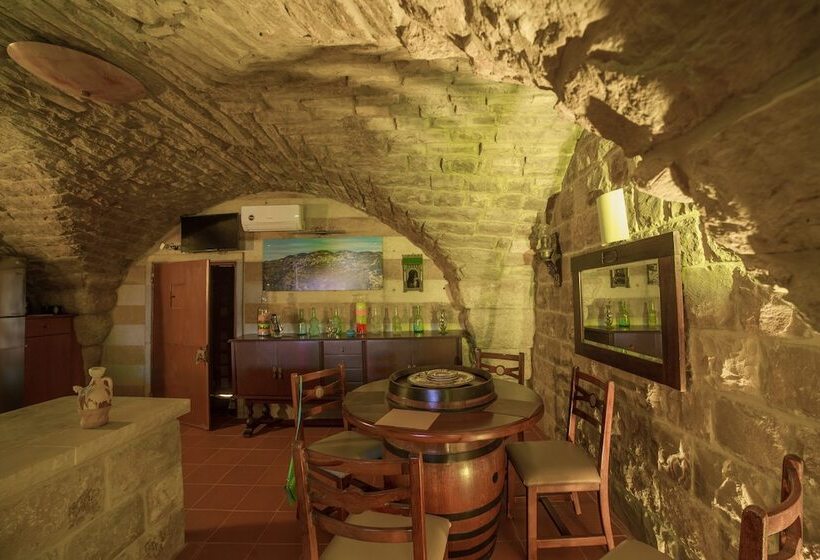 هتل Shebbak Habib