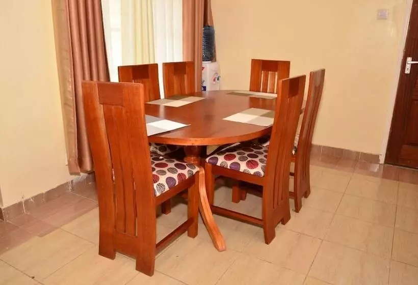 هتل Terminal Homestay