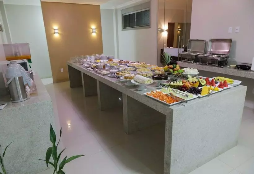 Dallas Hotel Premium