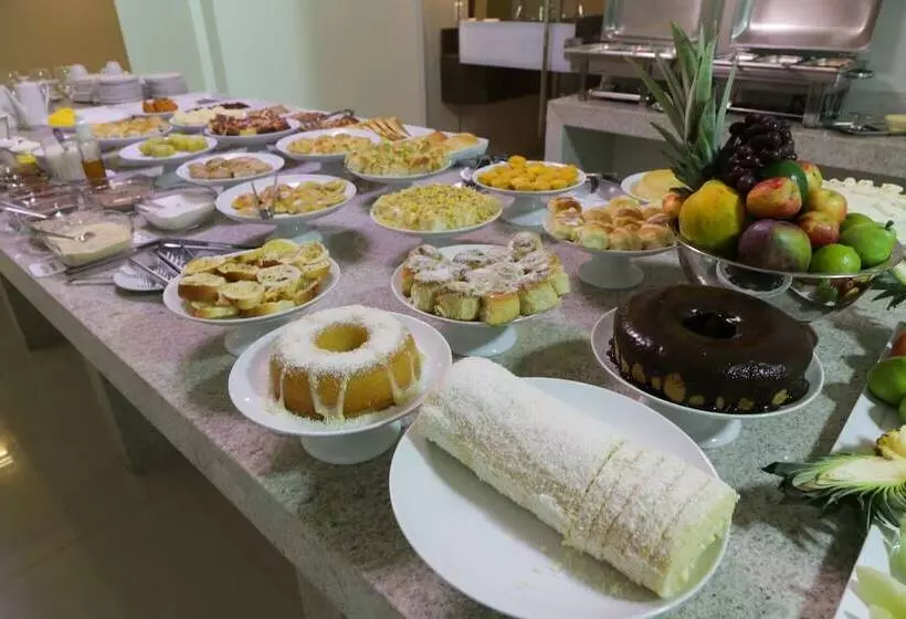 Dallas Hotel Premium