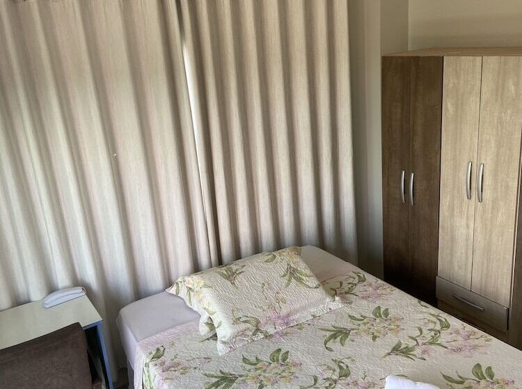 Dallas Hotel Premium