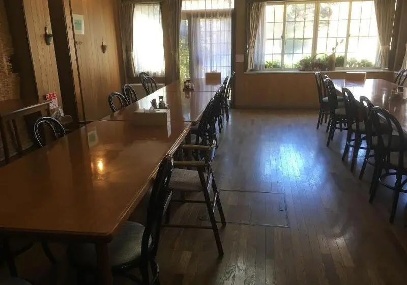 ホテル Inn Fujitomita