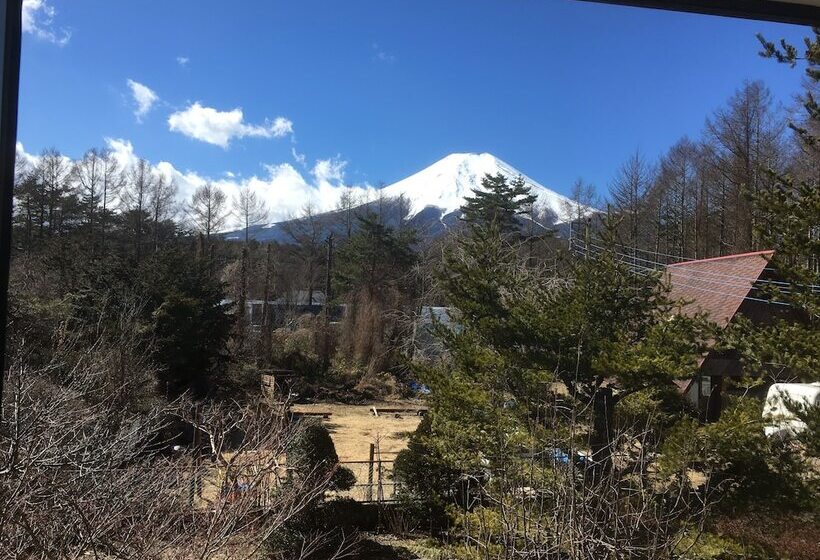 בית מלון כפרי Inn Fujitomita