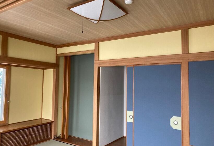 בית מלון כפרי Inn Fujitomita