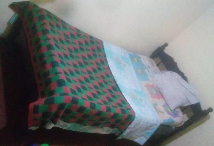 هتل Kiuu Guest House