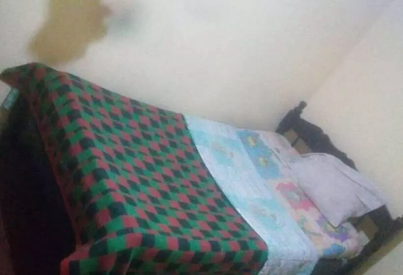 هتل Kiuu Guest House