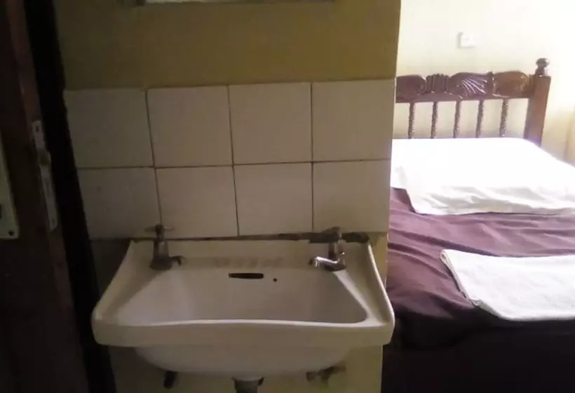 هتل Pekers Lodge