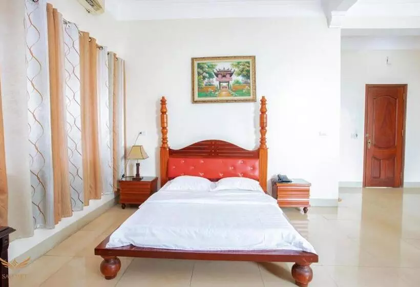 Sao Việt Hotel Vinh