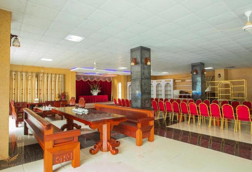 Sao Việt Hotel Vinh
