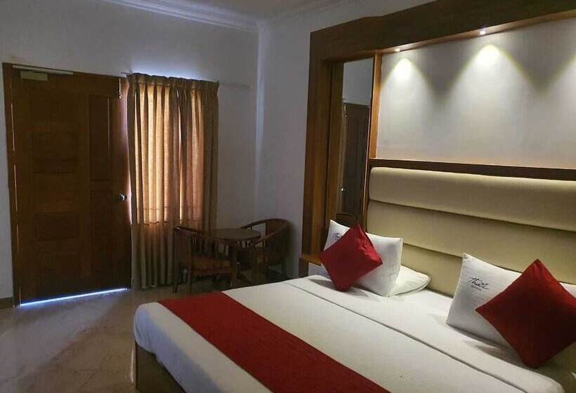 בית מלון כפרי Thai Beach Resort