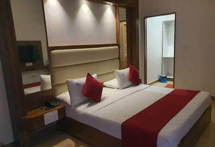 בית מלון כפרי Thai Beach Resort