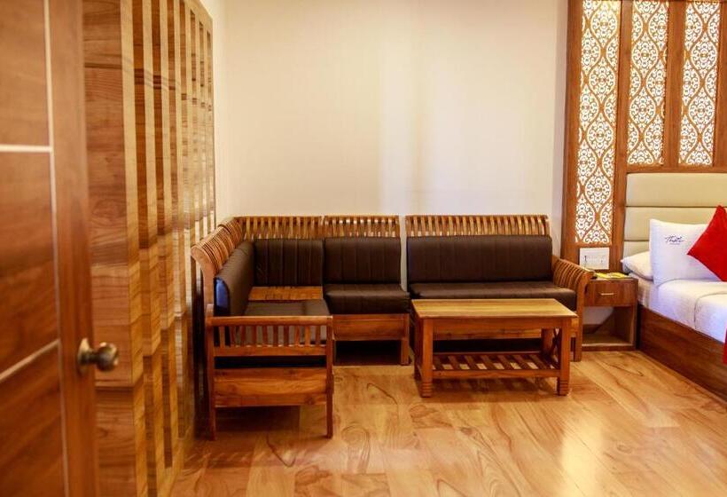 בית מלון כפרי Thai Beach Resort