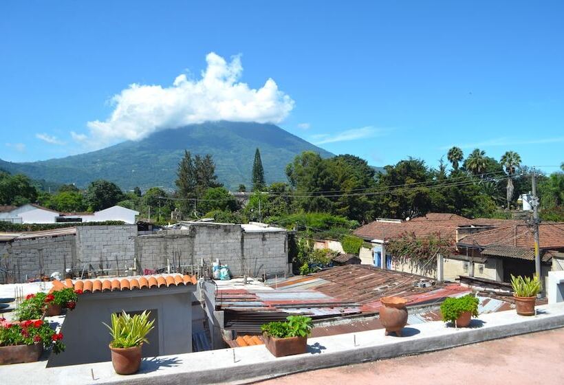 هتل Casa Mercedes