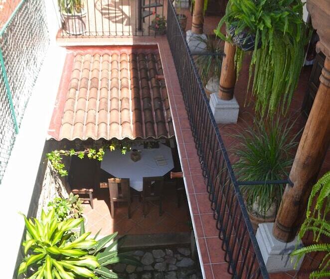 هتل Casa Mercedes