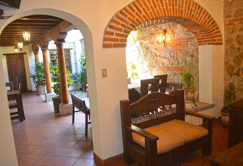 هتل Casa Mercedes