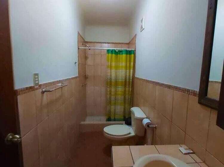 هتل Casa Mercedes