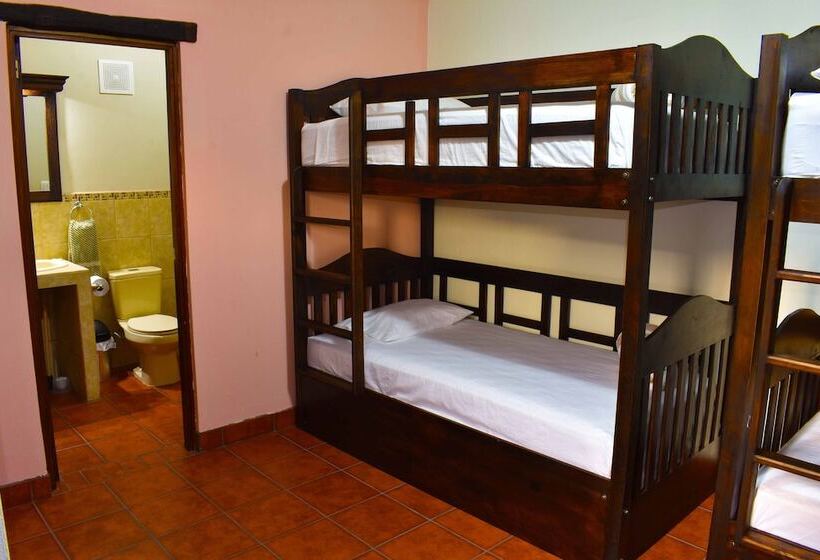 هتل Casa Mercedes