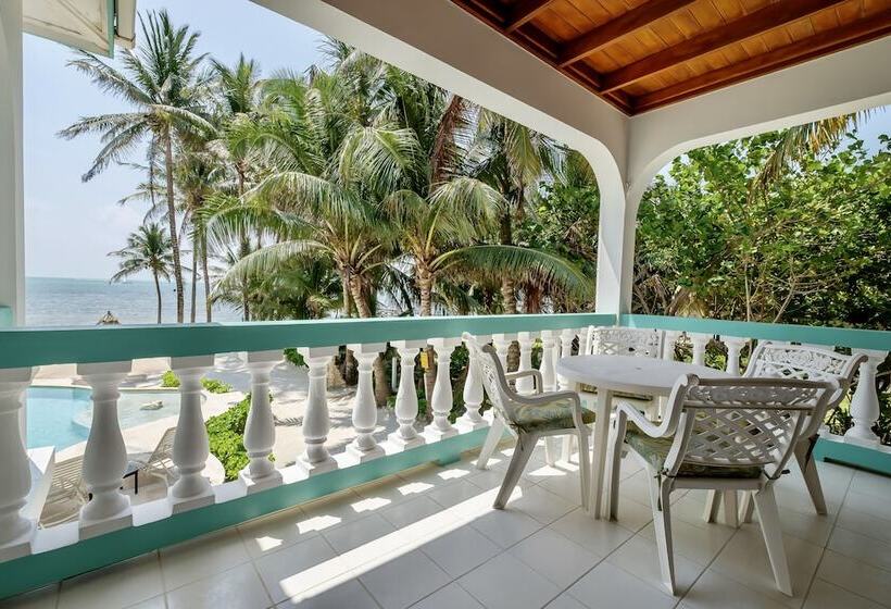 هتل Coral Bay Villas