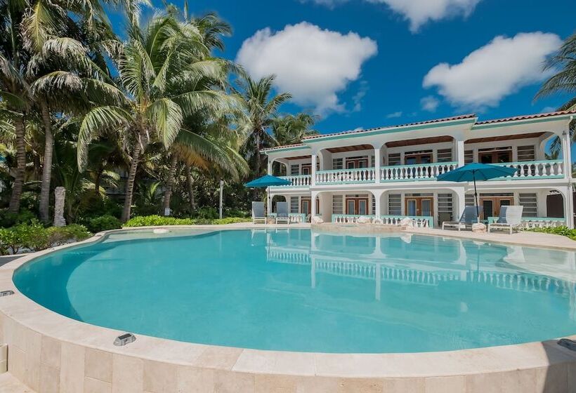 هتل Coral Bay Villas