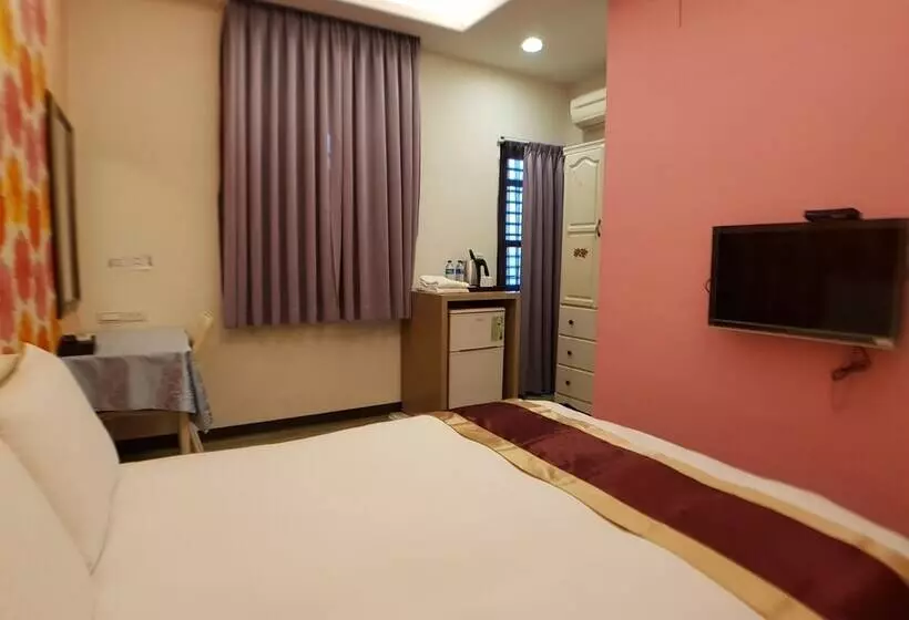 هتل Dongyizhan