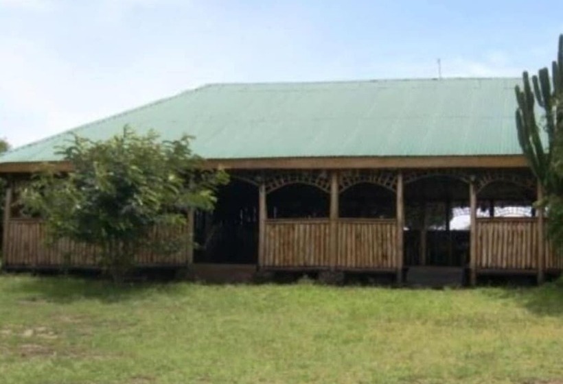 هتل Hippo Hill Lodge