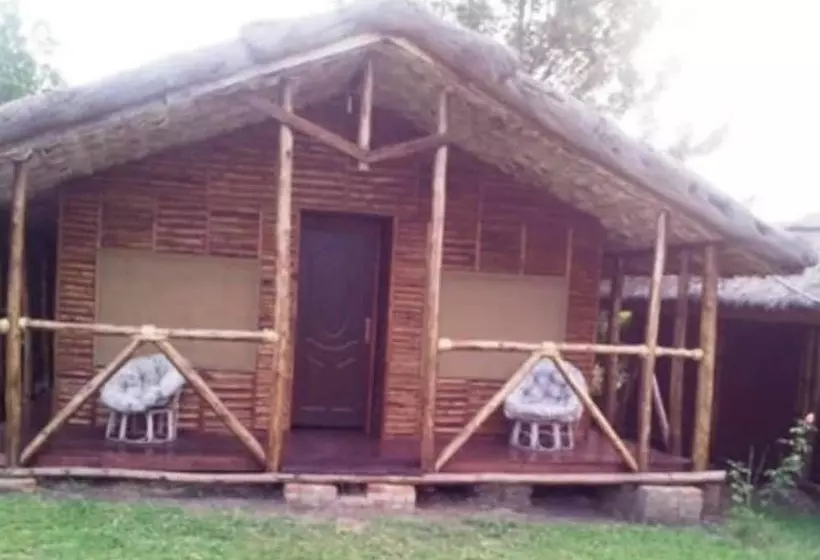 هتل Hippo Hill Lodge