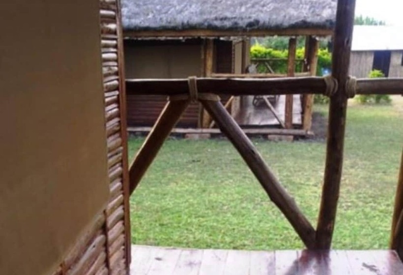 هتل Hippo Hill Lodge