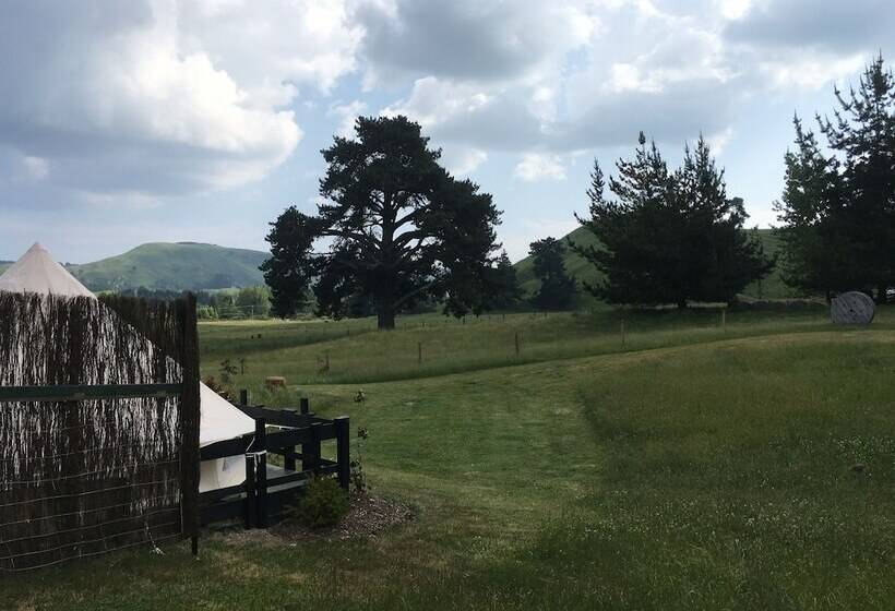 ホテル Orchard View Farmstay Retreat