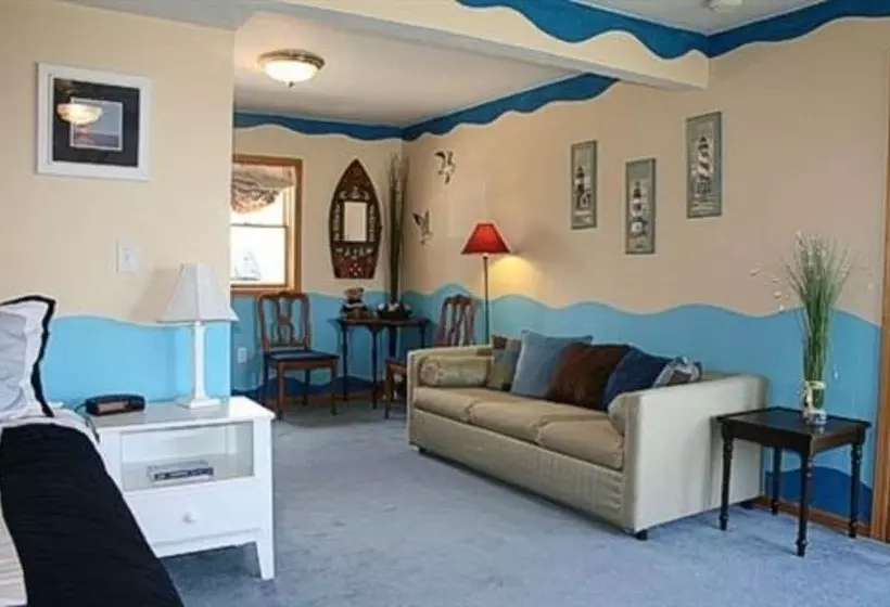 At The Waters Edge Bed & Breakfast