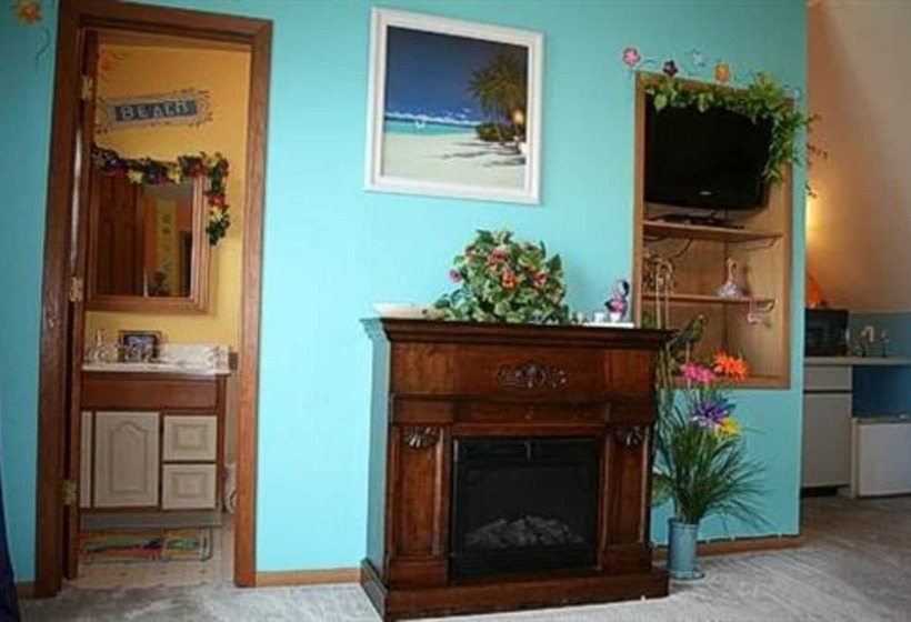 At The Waters Edge Bed & Breakfast