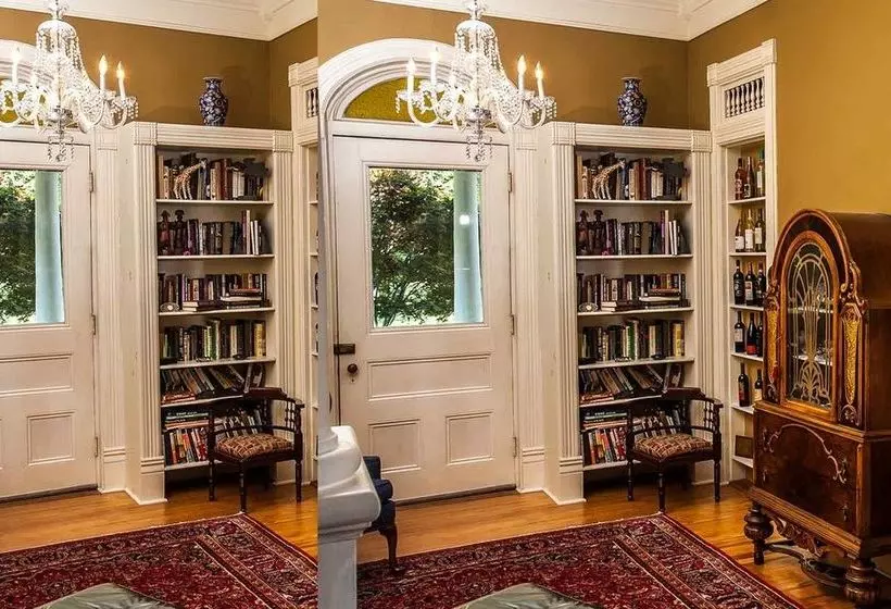 민박 Abingdon Manor Country Inn & Restaurant