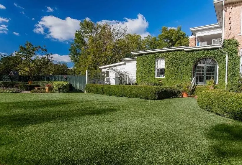 민박 Abingdon Manor Country Inn & Restaurant