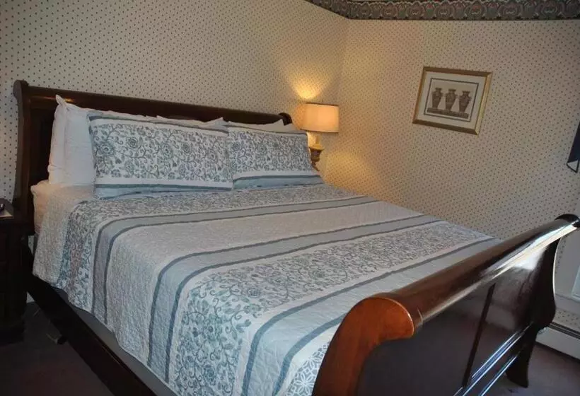 Bed and Breakfast Echo Lake Inn